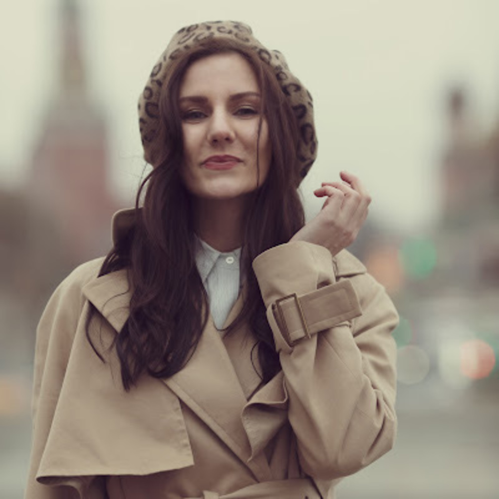 Meet your Posher, Anya